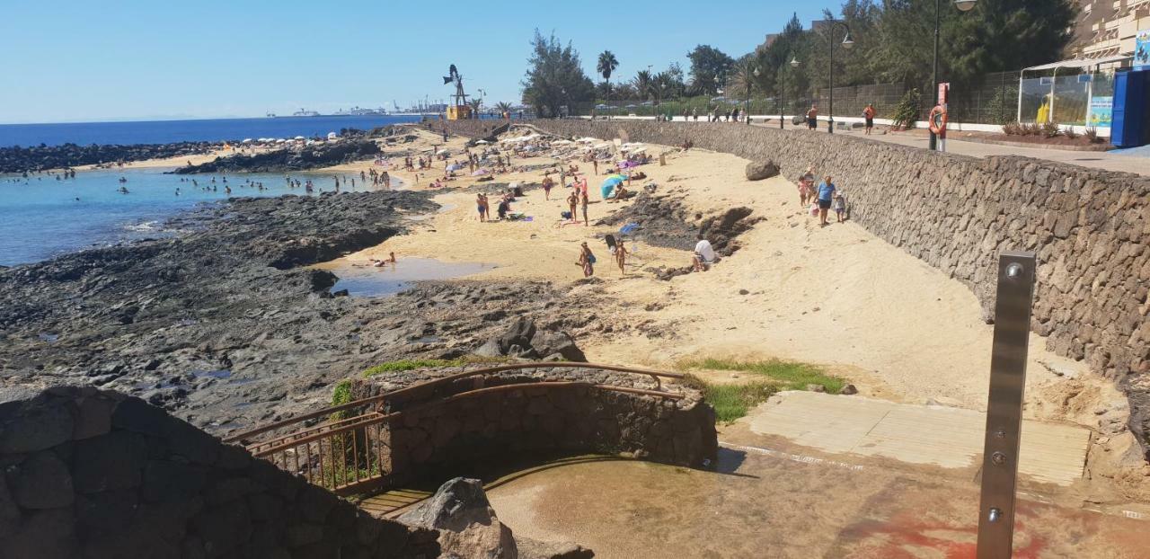 Casa a primera linea de mar Costa Teguise Esterno foto